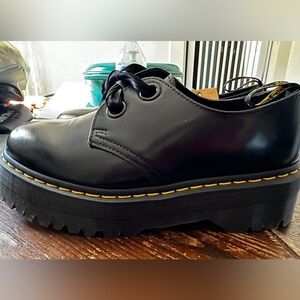Black dr marten platforms (NEW)
